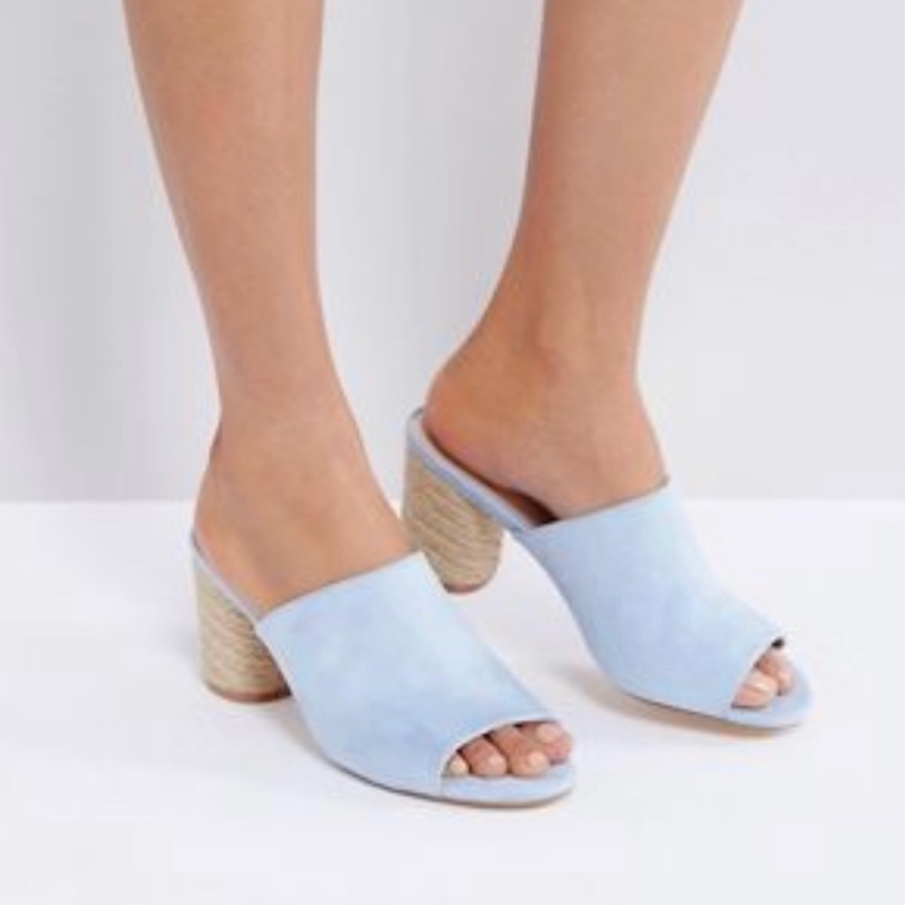 Blue mules